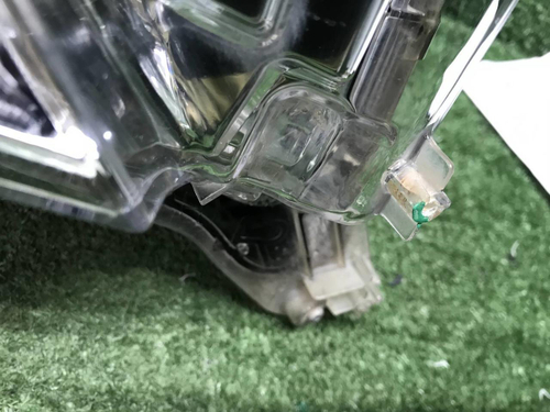 Фара правая Land Cruiser 200 (2015-2021) LED