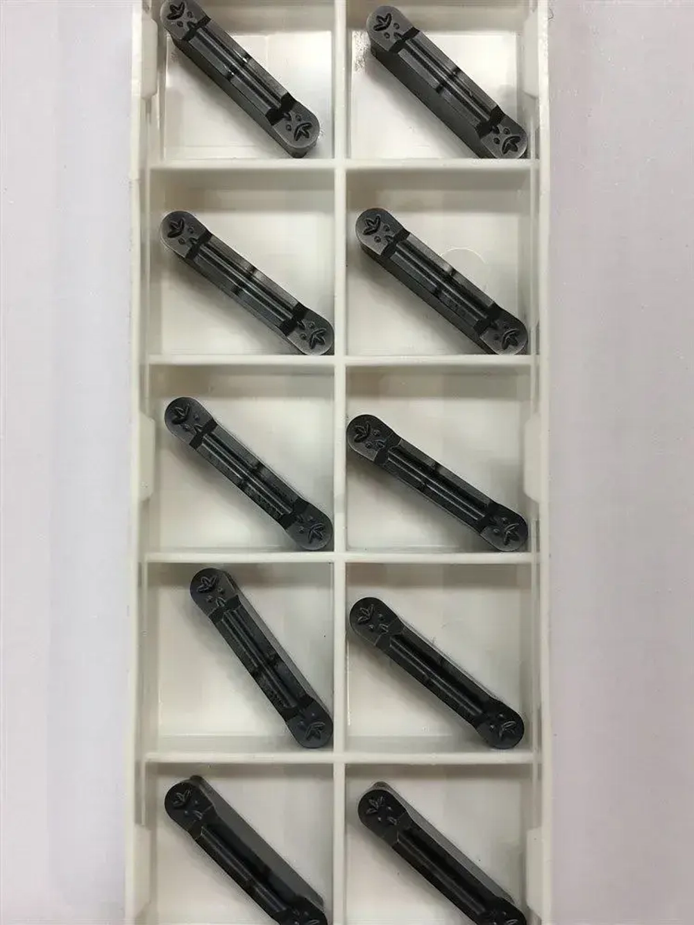 MRMN300 M LDA пластина отрезная, канавочная (1 шт.) DESKAR