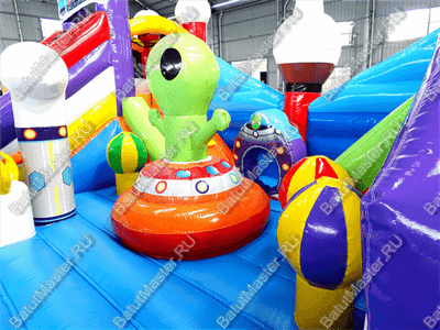 Коммерческий надувной батут "Инопланетяне"