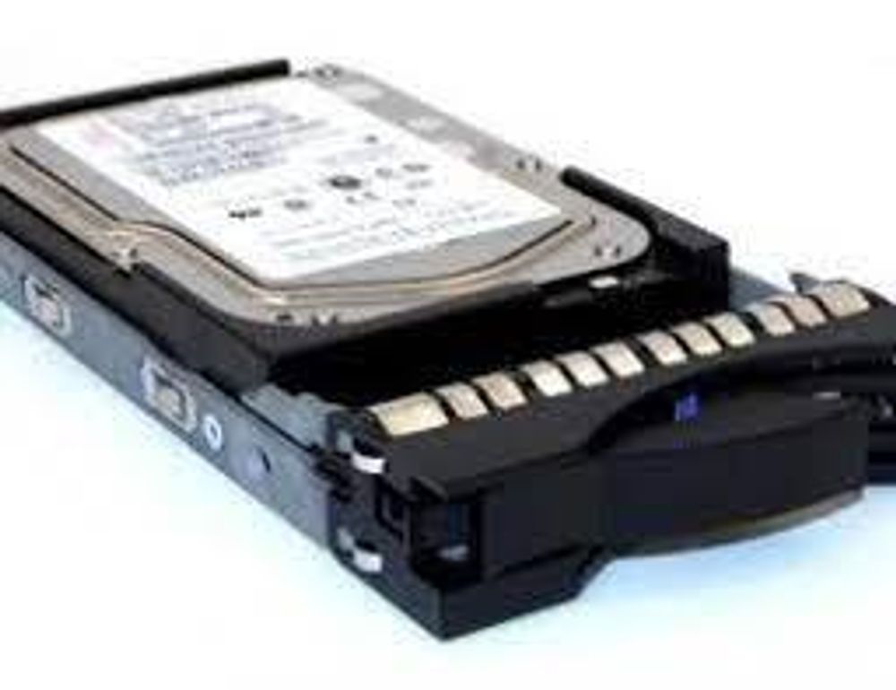 Жесткий диск IBM 300Gb (U320/10000/16Mb) 80pin U320SCSI 03N5271