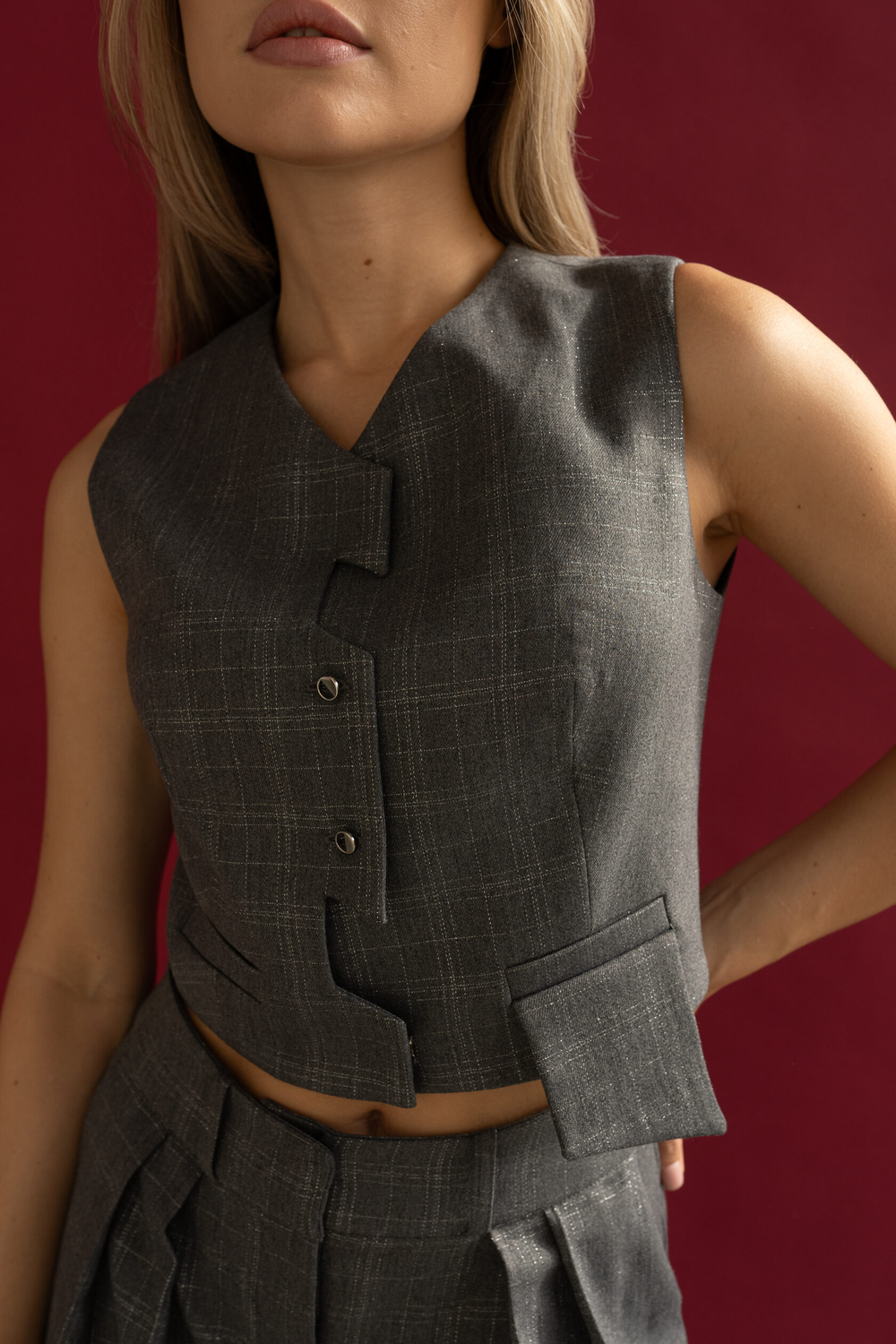 Жилет в клетку KISLOVA