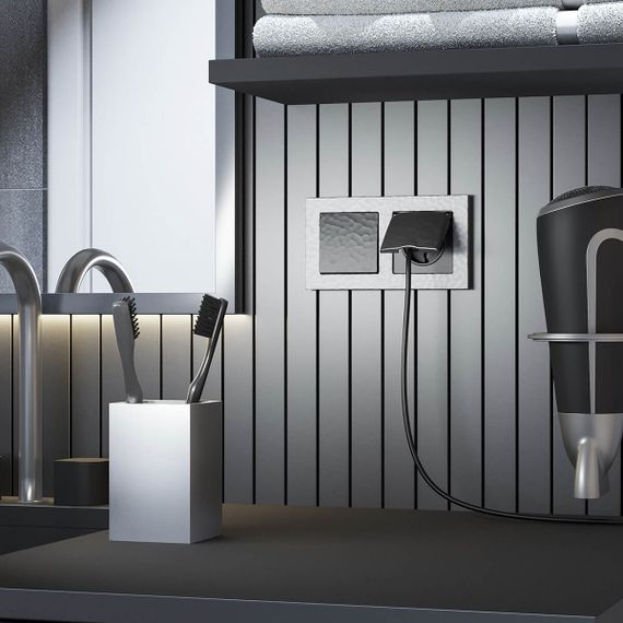 Рамка Werkel Hammer на 2 поста серебряный W0022406 4690389163395