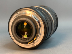 Canon EF-S 17-55mm 2.8 IS USM