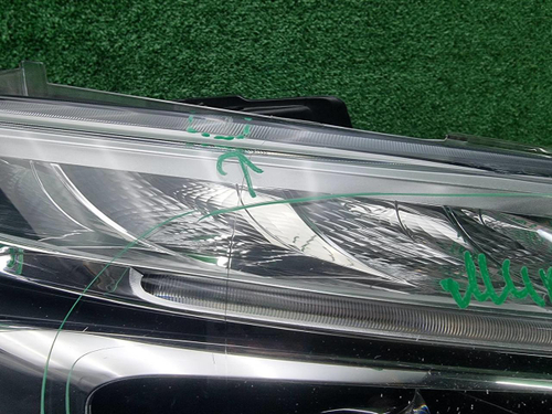 Фара правая Mercedes V W447 (2014-н.в.) LED