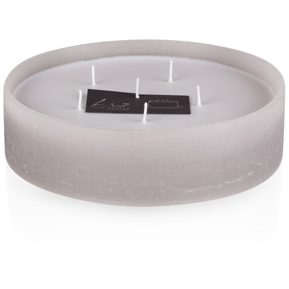 Свеча круглая в подсвечнике мышиный серый Luz your senses 22см