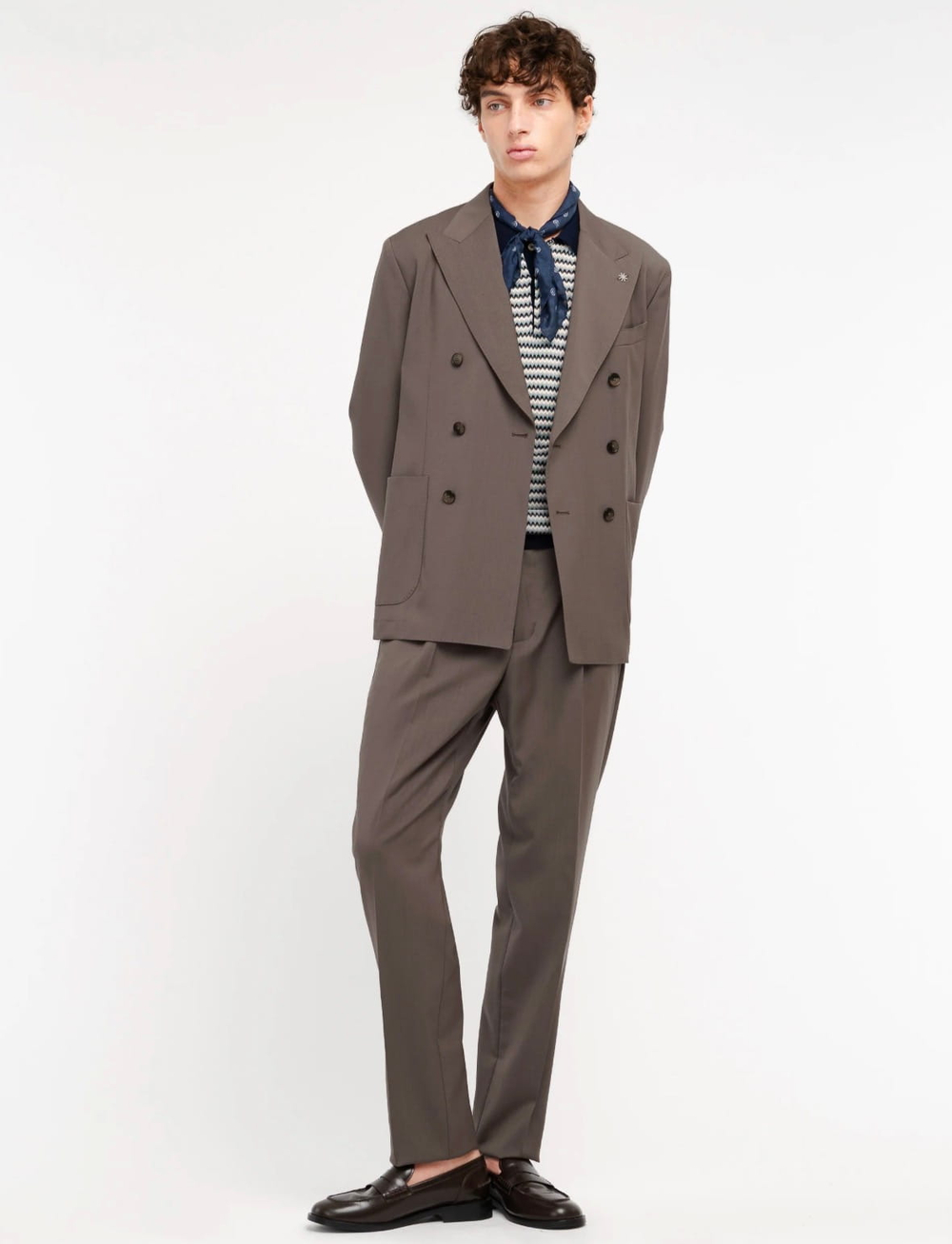 Мужской двубортный костюм (кофейный) Б71
