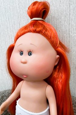 УЦЕНКА Кукла Nines виниловая 23см Little Mia без одежды (3199W24)