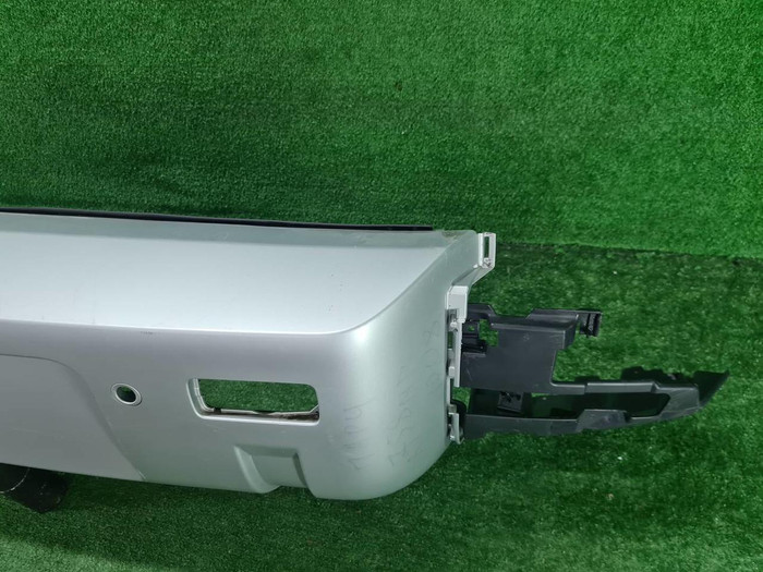 Бампер задний Land-Rover Defender 2 L663 (2019-н.в.)