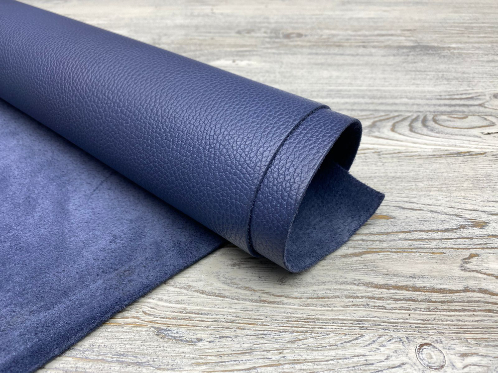 Luxury Tannery Bright Blue (1,4-1,6 мм). цв. Синий, натуральная кожа