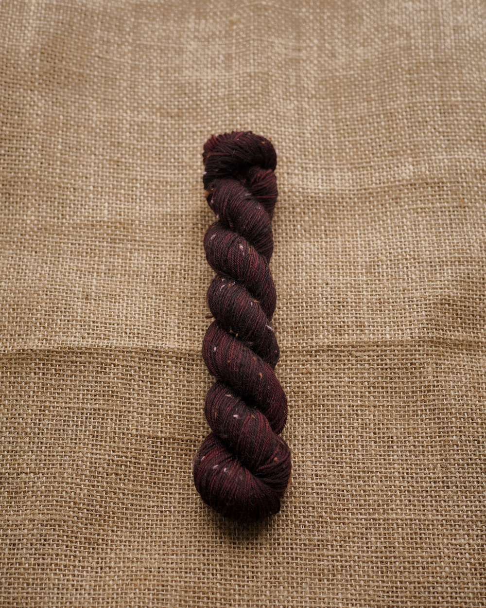 Носочный твид "Винный" 50 г