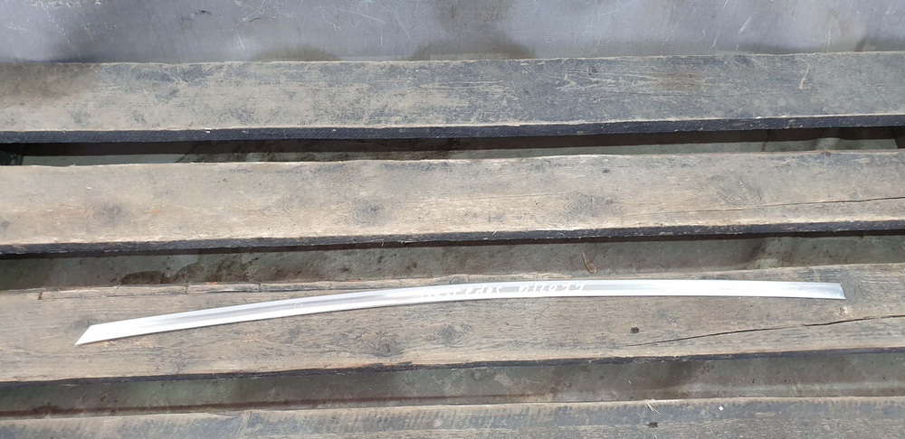 Молдинг двери задней правой Mercedes GLC (C253) Coupe 15-нв Б/У Оригинал A2537352400