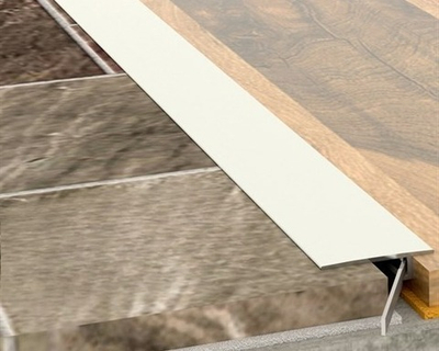 Порог алюминиевый Pro Design Doorstep 571 анодированный (12 пружины в комплекте) 2,7м