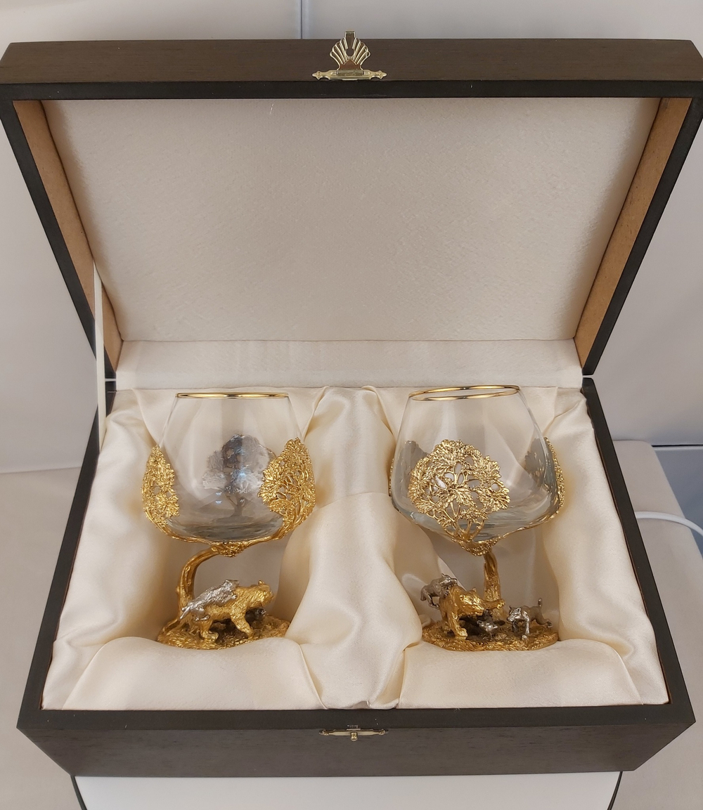 Набор из 2-х бокалов "Охота на медведя" (Златоуст)