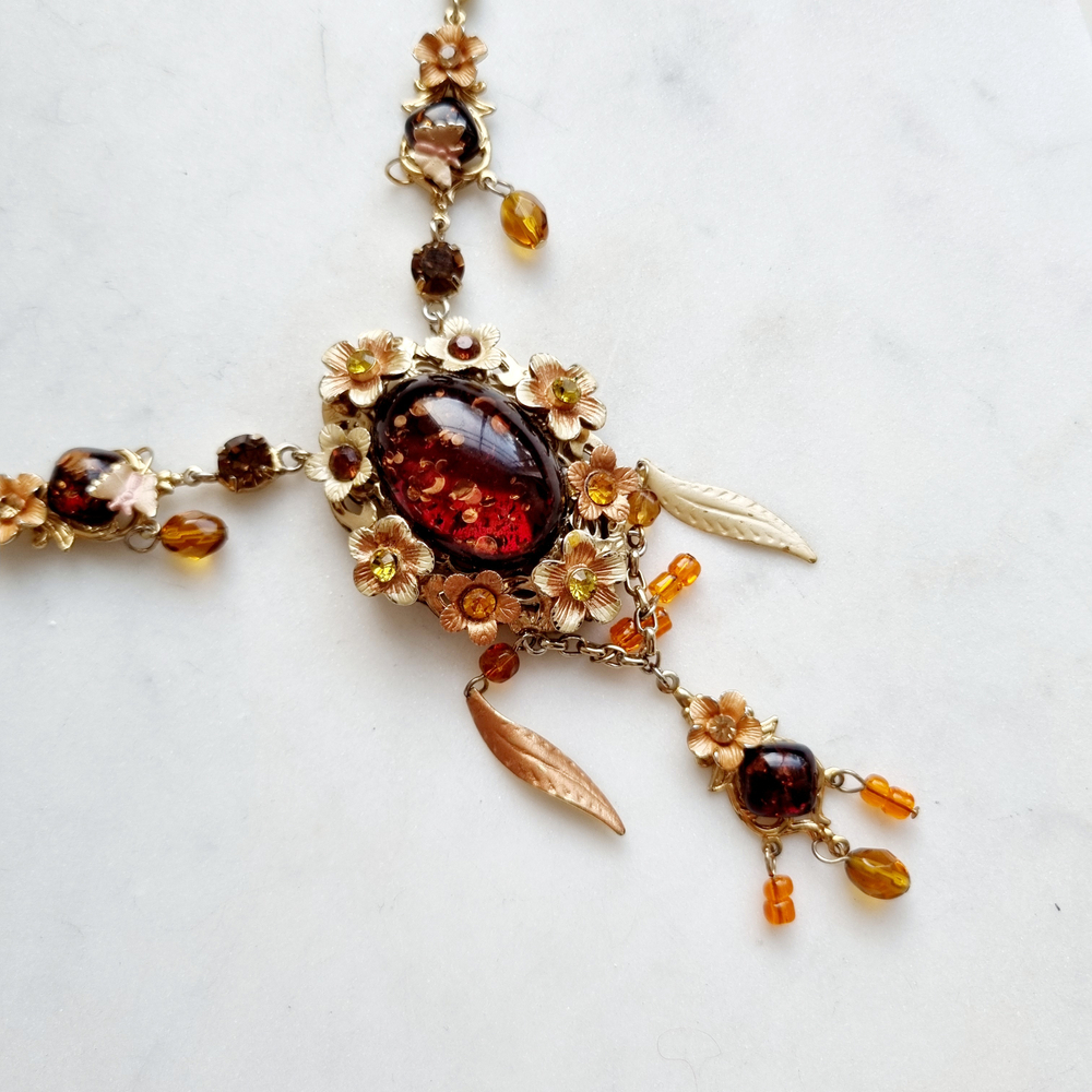 Колье в барочном стиле