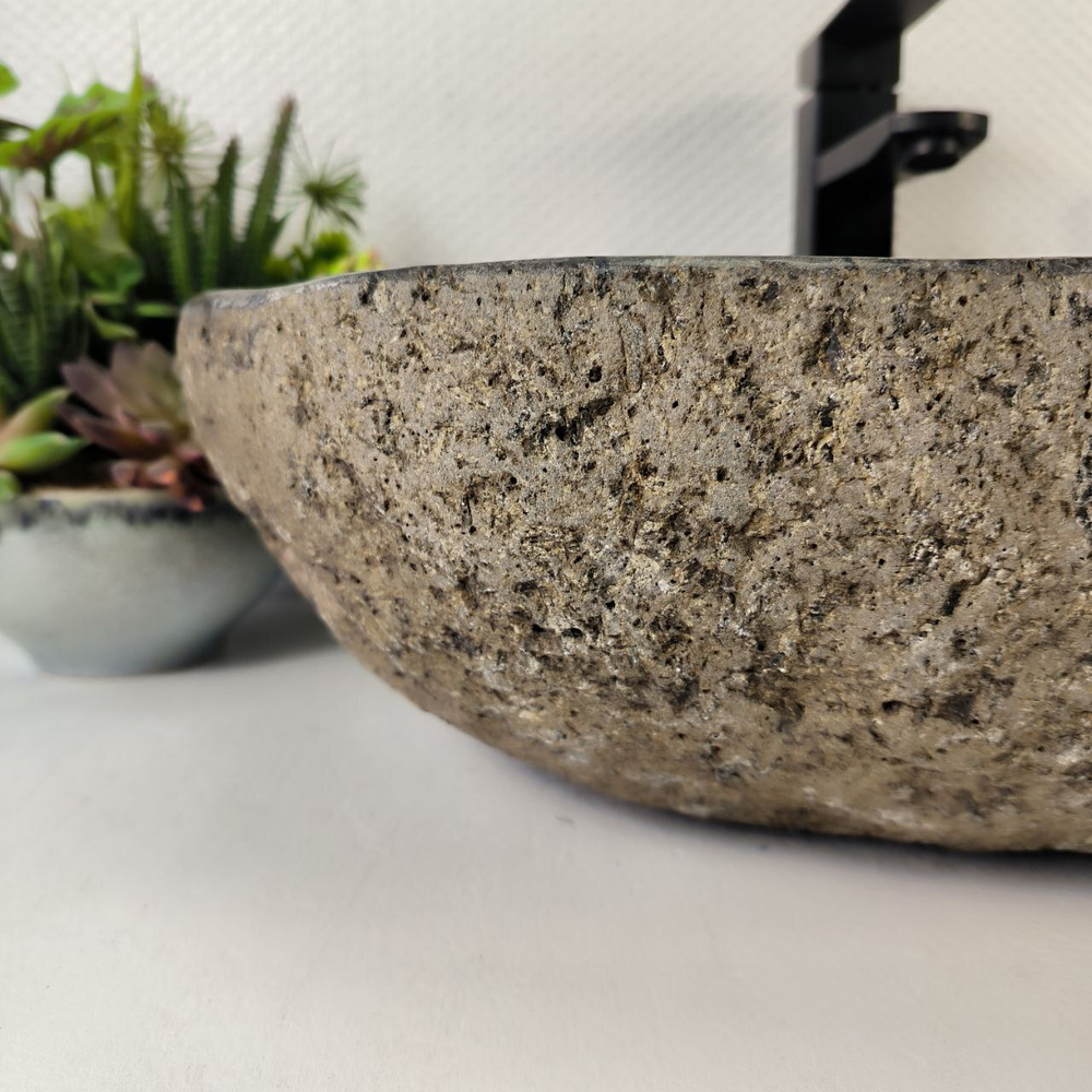 Раковина из речного камня RS-65211 55*37*15 0862