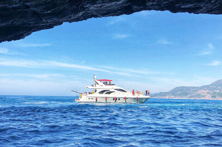Морская прогулка на яхте CLEOPATRA в Алании