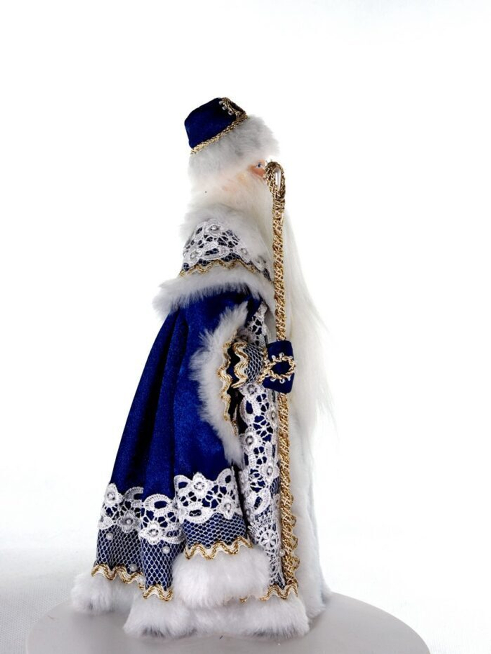 Фарфоровая кукла коллекционная Дед Мороз в кружевной шубе. Новогодняя игрушка под ёлку ручной работы