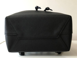 Рюкзак Louis Vuitton Lockme