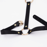 Черная кожаная портупея с резными элементами