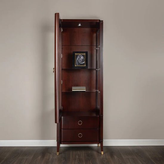 Витрина MODENA, FRATELLI BARRI