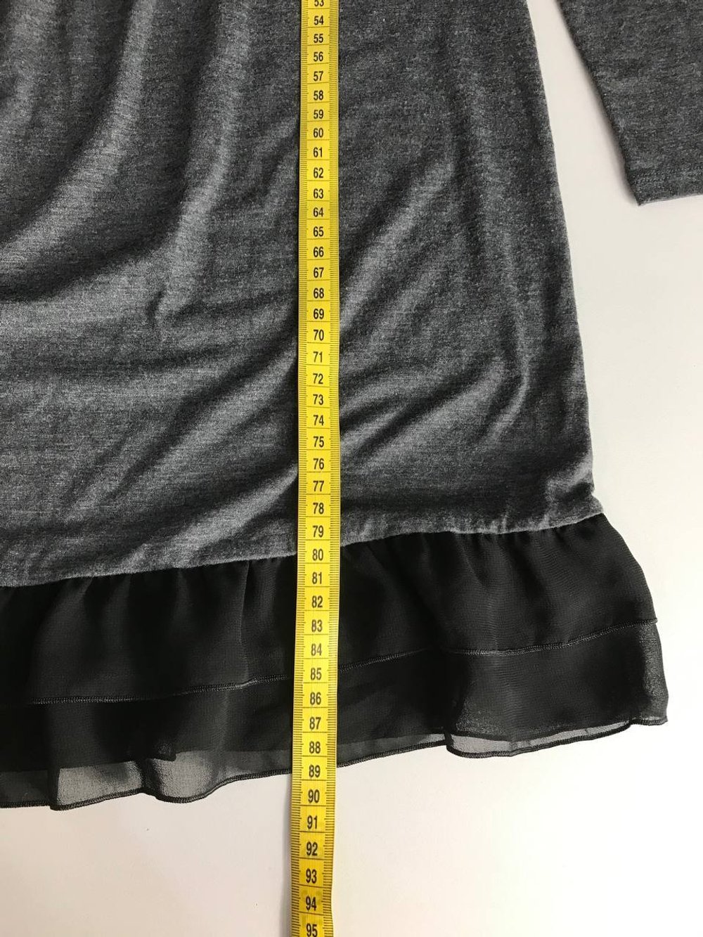 Платье Intimissimi базового цвета, маркировка М, визуально на 46 размер