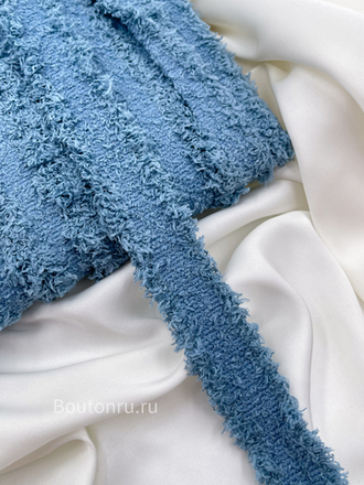 Тесьма синяя мягкая