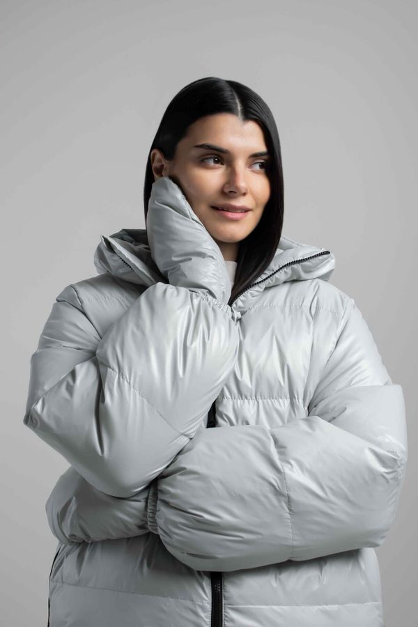 Пуховик AW017 светло-серый - фото 4