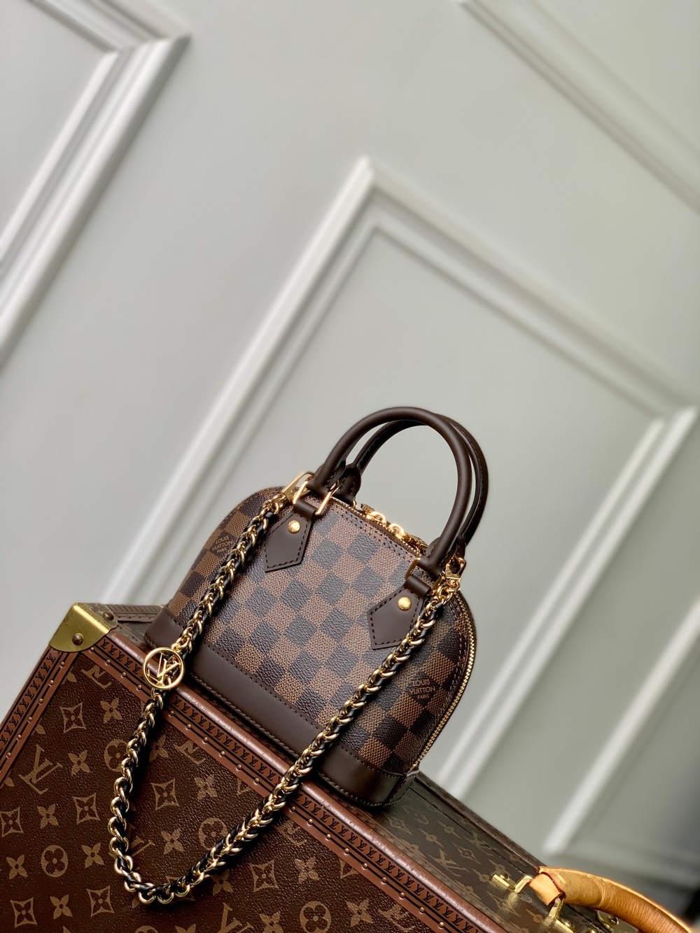 Louis Vuitton Nano Alma