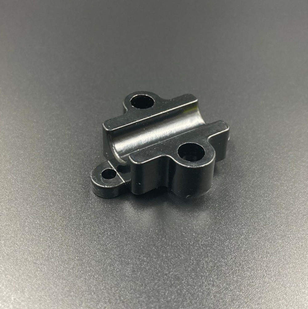 Крепление рычага подвески Yamaha 4-5/F4-6 (PREMARINE)