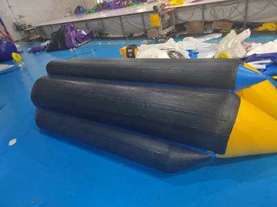 Банан, мест для посадки: 3, усиление дна "Ультра"