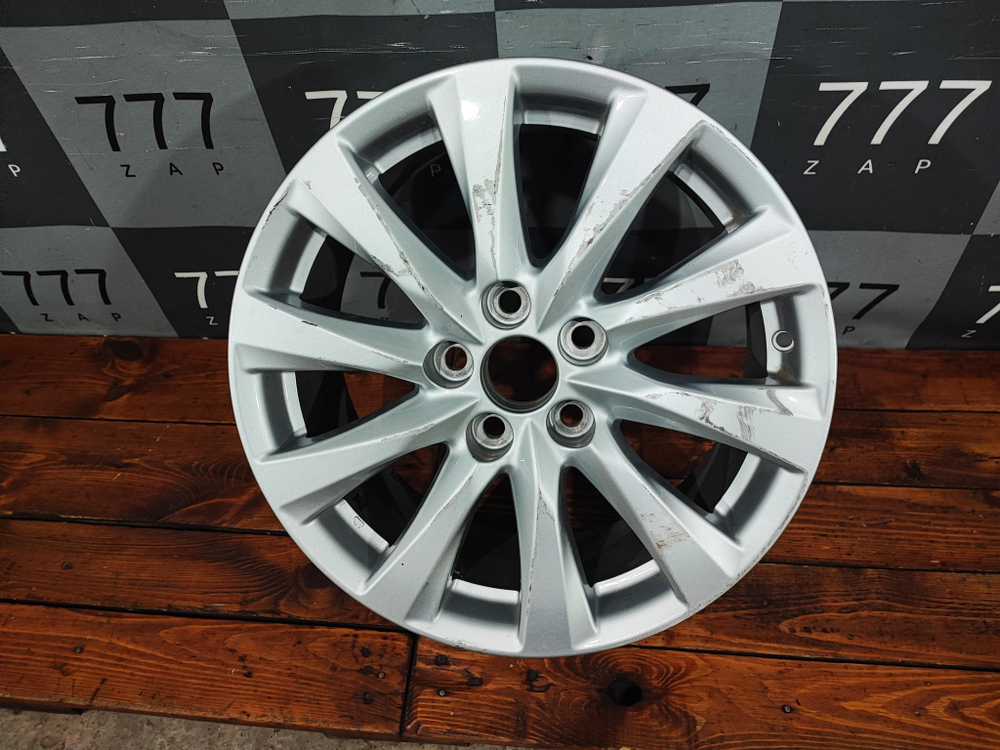 Диск литой R17 Toyota Camry (XV70) 17-22 Б/У Оригинал 4261106E40
