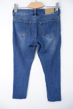 Джинсы  O'stin с потертостями 42 размер