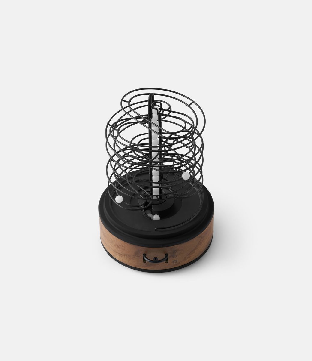 Marbolous Studio Marbolous Electroll Walnut — кинетический арт-объект с датчиком