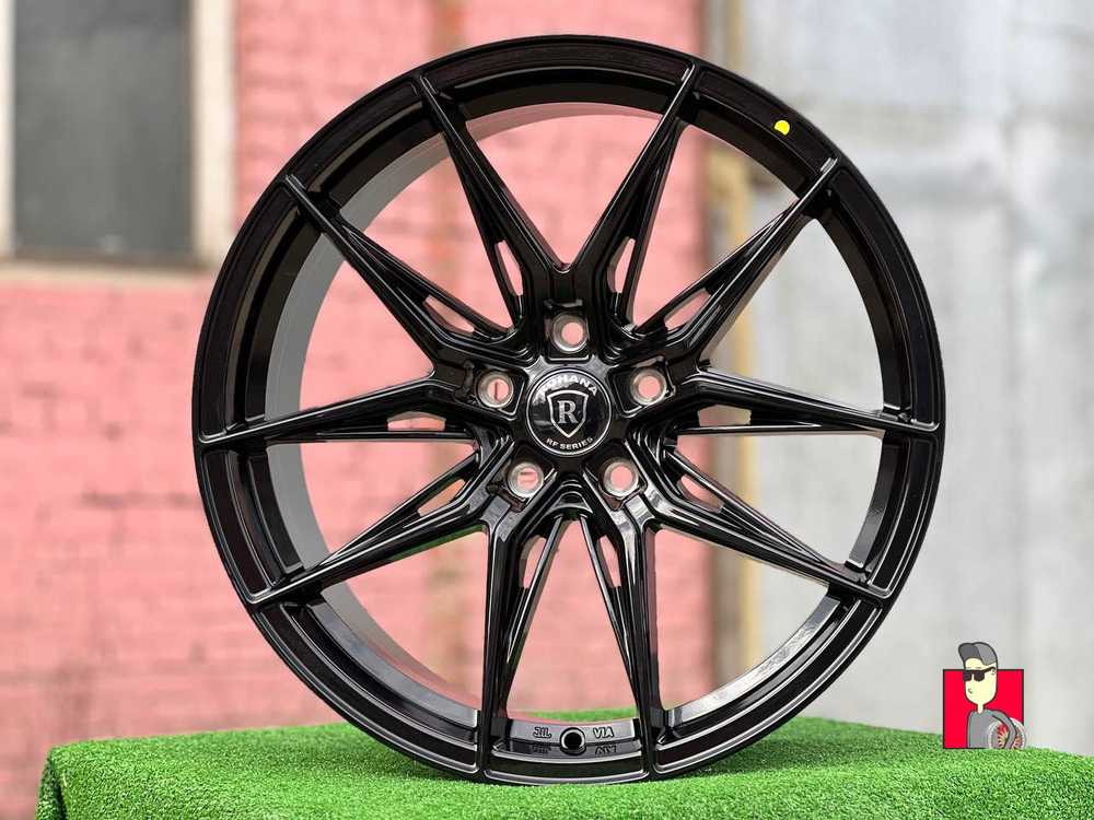 Комплект дисков Rohana RFX-13 19x8.5 et35 5x112