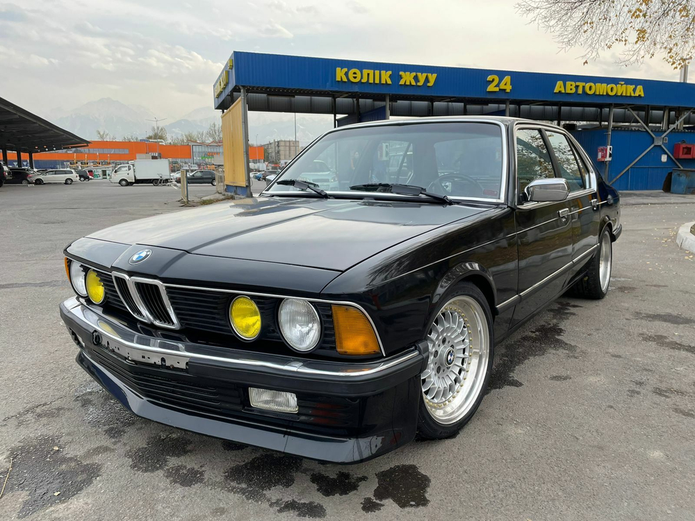 BMW E23 ZENDER Передняя накладка