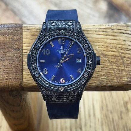 Часы Hublot