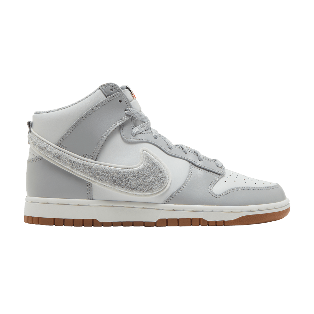 Кроссовки Nike Dunk Retro University "Chenille Swoosh"