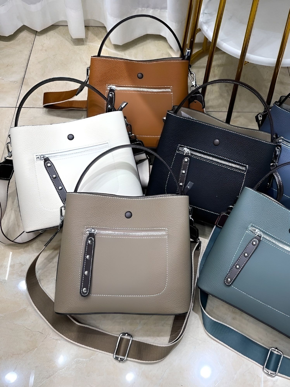 женская сумка на плечо из натуральной кожи