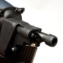 Пистолет гвоздезабивной для строительства HYBEST HCN90P (пневматический, гвозди CNW, магниевый)