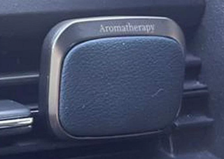 Ароматизатор-игрушка -на обдув- КОЖАНЫЙ - YC-121DB Dark blue