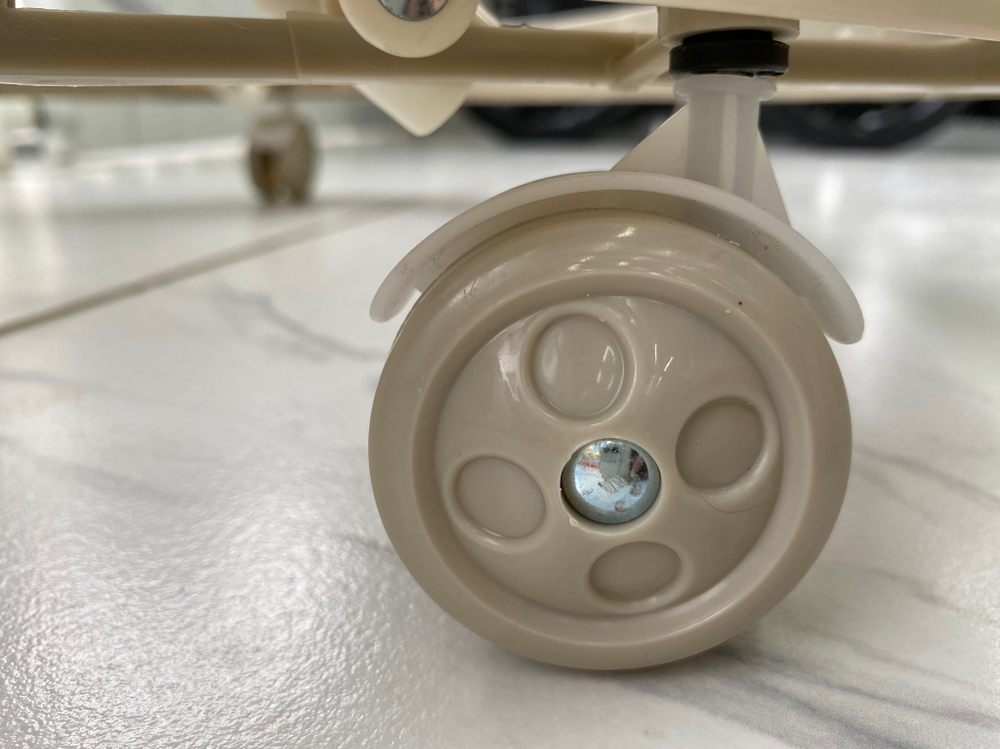 Ходунки "Солнышко С", 7 колес, муз. игрушки, колеса силикон (Alis) (светло-бежевый)