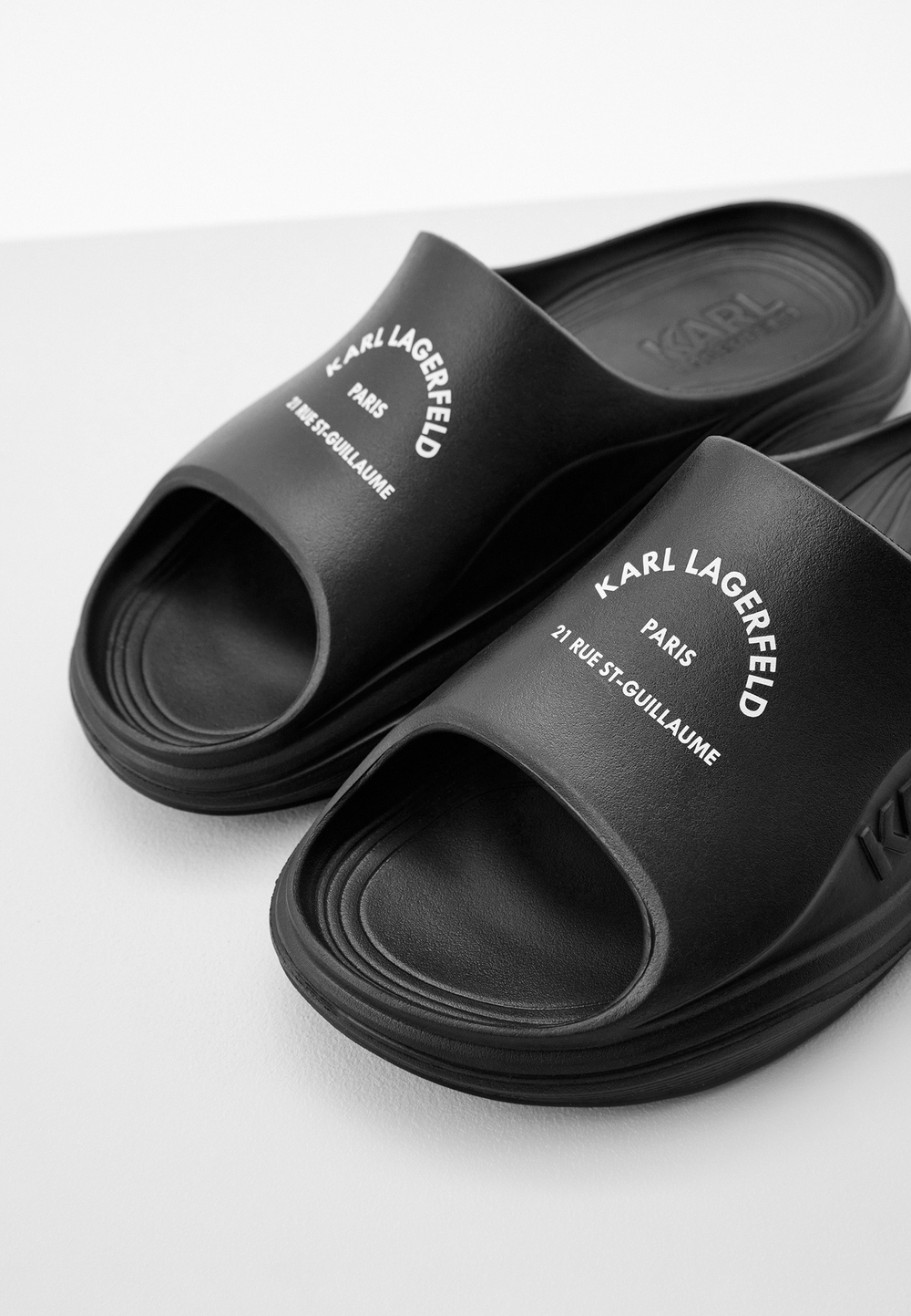 Karl Lagerfeld / Шлепанцы