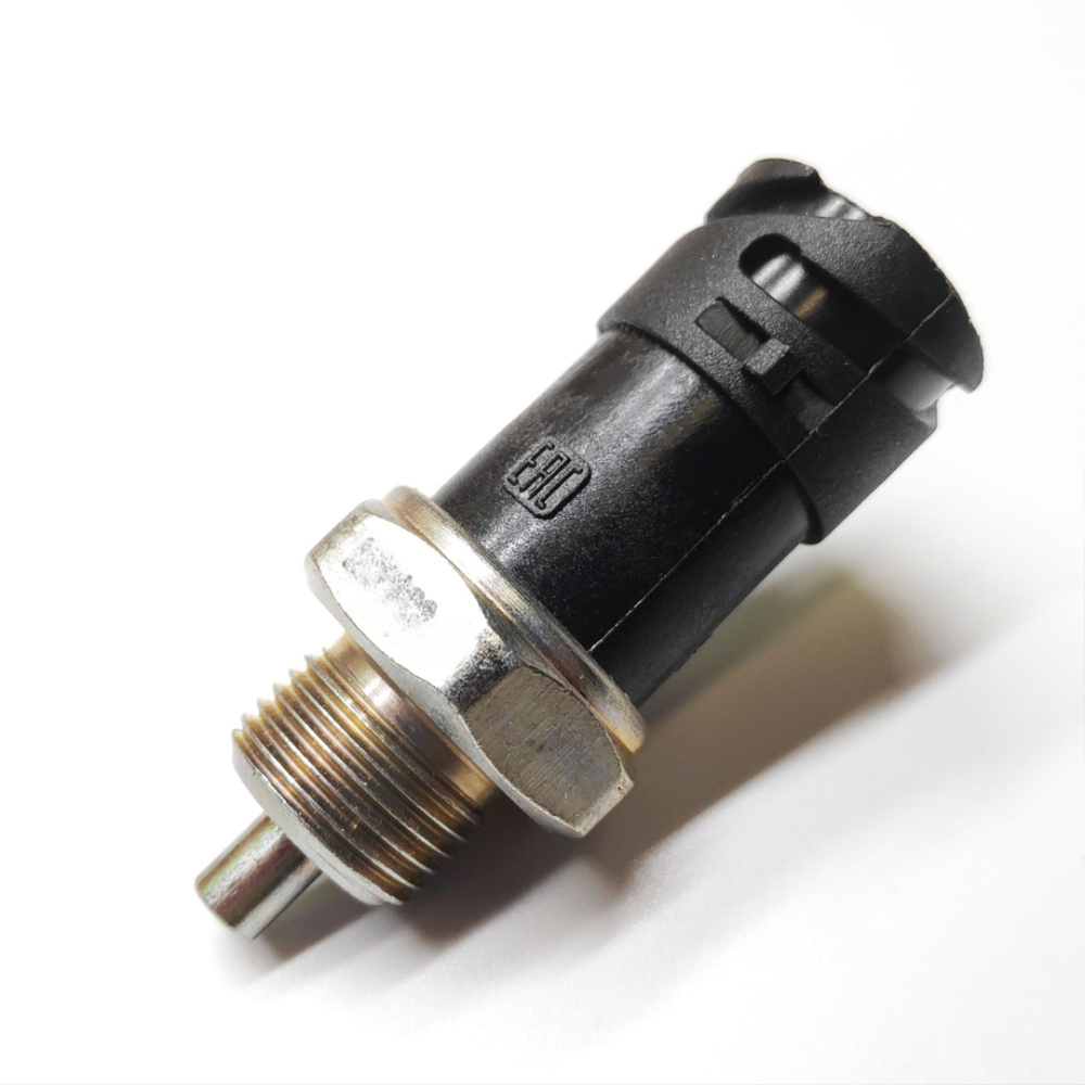 Выключатель блокировки дифференциала 24В ВК 24-04 1352-3768-04