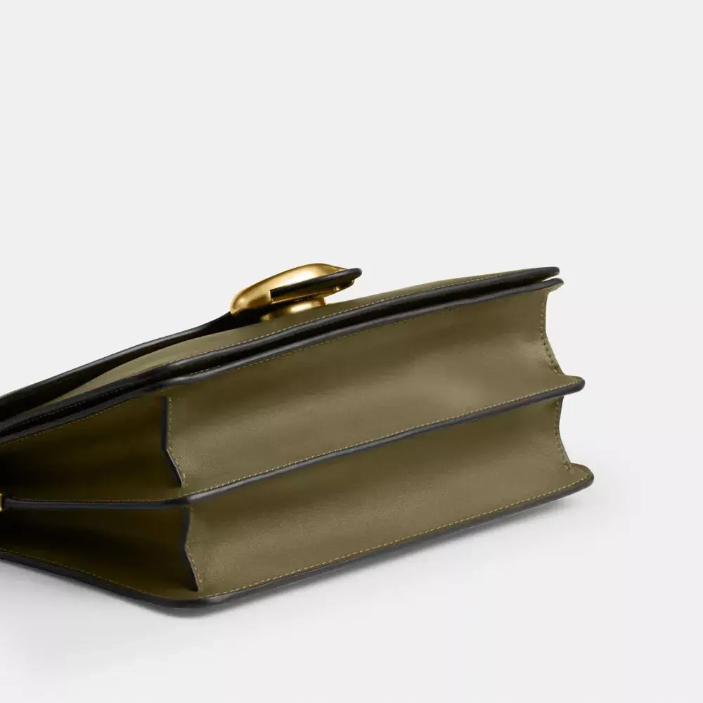 COACH СУМКА ЧЕРЕЗ ПЛЕЧО TABBY CHAIN, ОЛИВКОВЫЙ