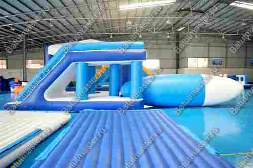 Катапульта Блоб с вышкой «Синий полёт» 4×3×3 м, блоб 6×2 м