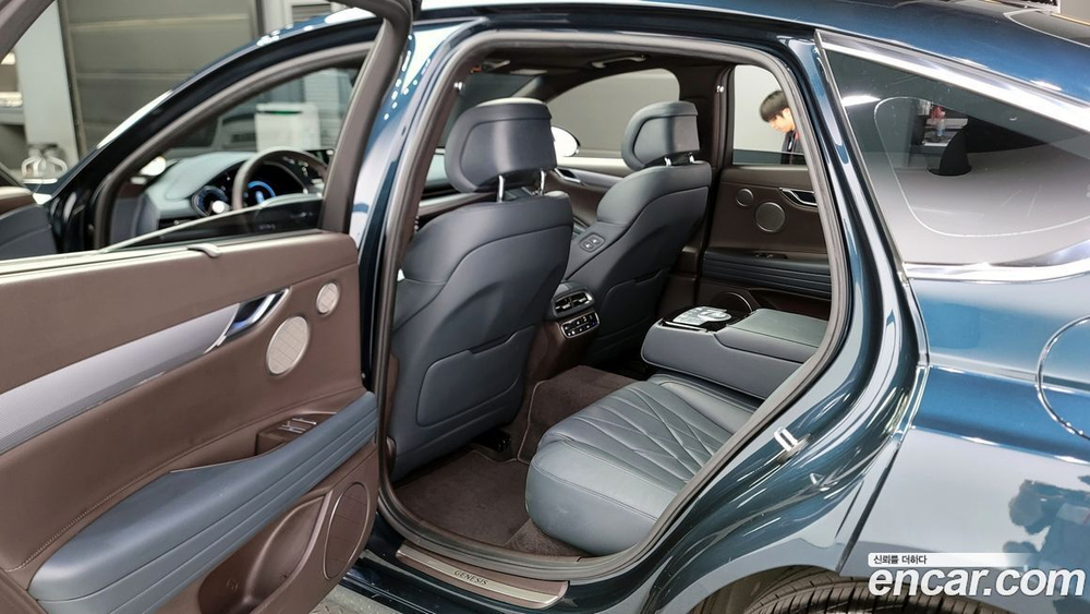 Genesis G80 (RG3) Бензин 3.5 Turbo AWD (01.2021)