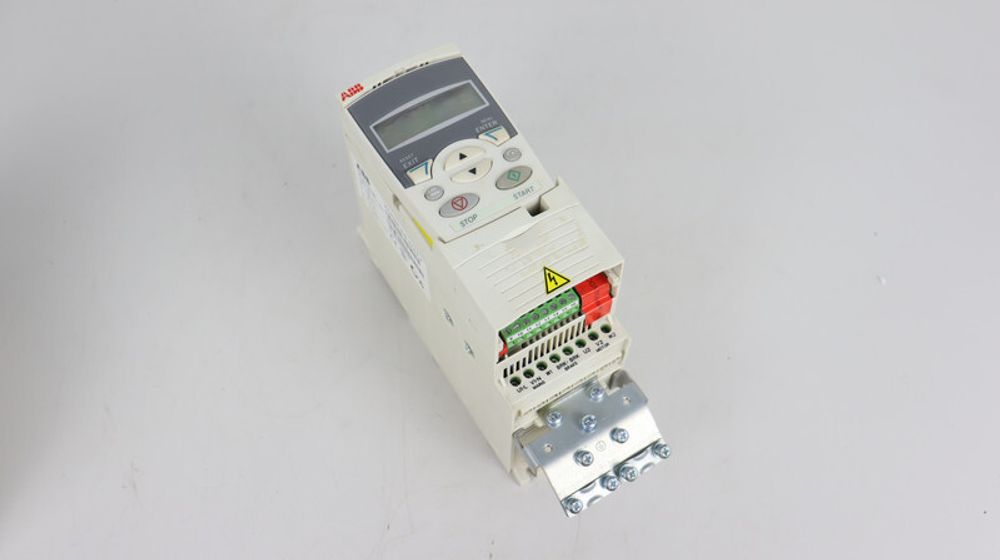 ABB ACS355-03E-07A3-4