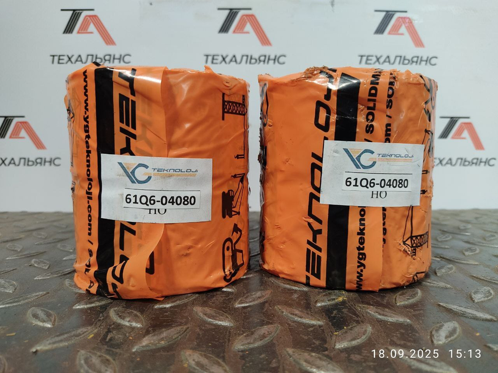 Втулка 61Q6-04080