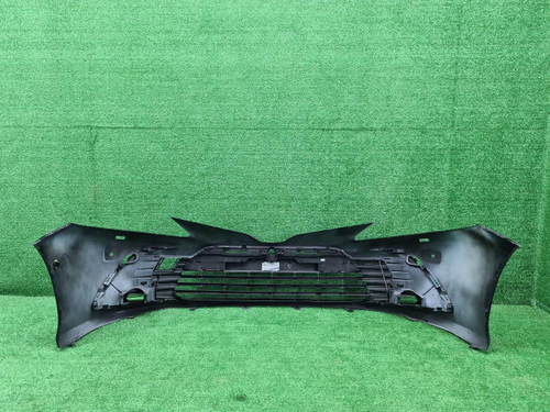 Бампер передний Toyota Camry xv70 (2020-н.в.)