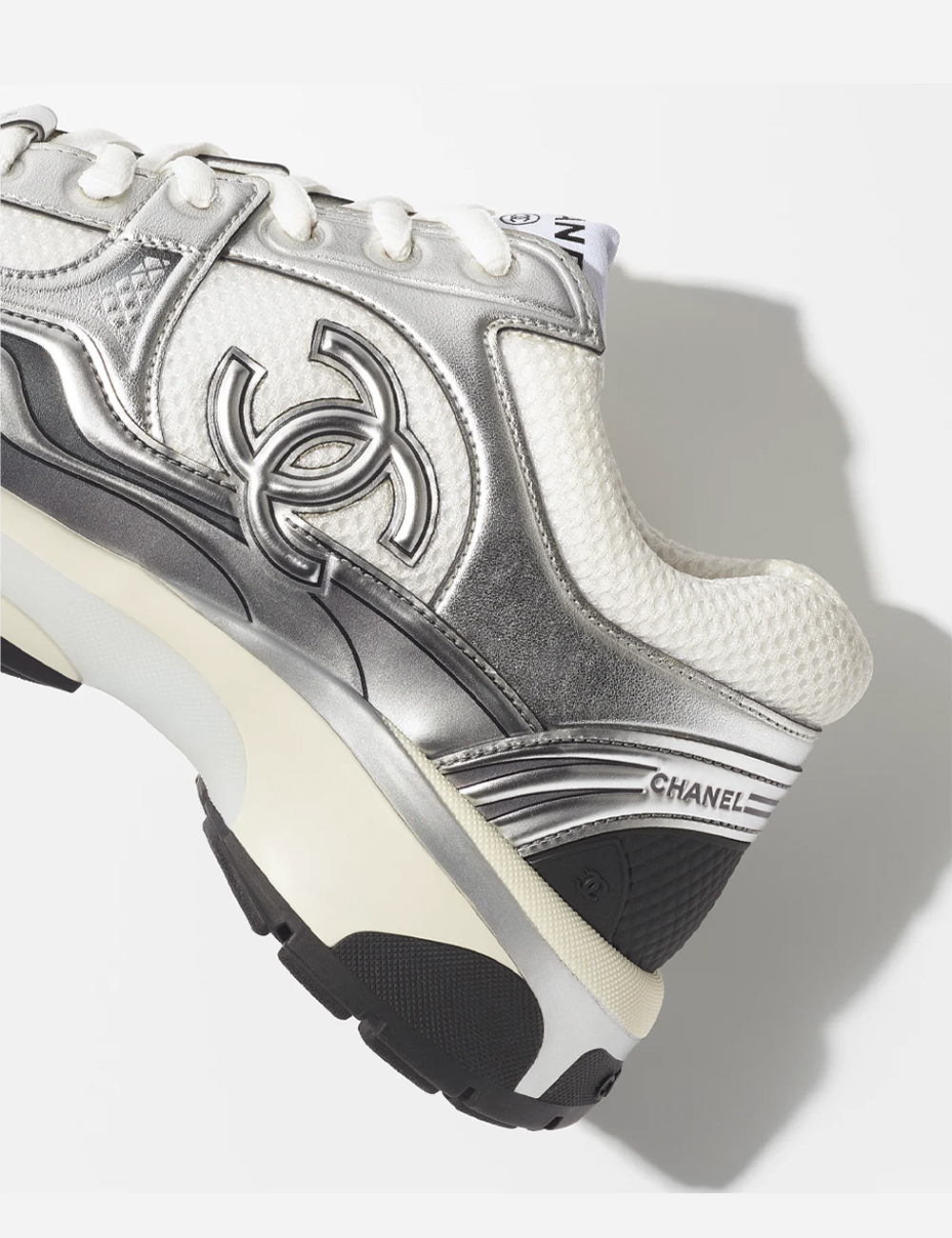 Chanel CC Logo Sneakers "White Silver" (G39792-Y56368-K5451)